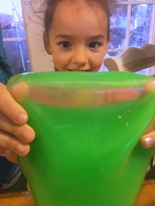 Wubble Fulla Slime Huge - A heavy, slime-filled toy from Wubble Ball!